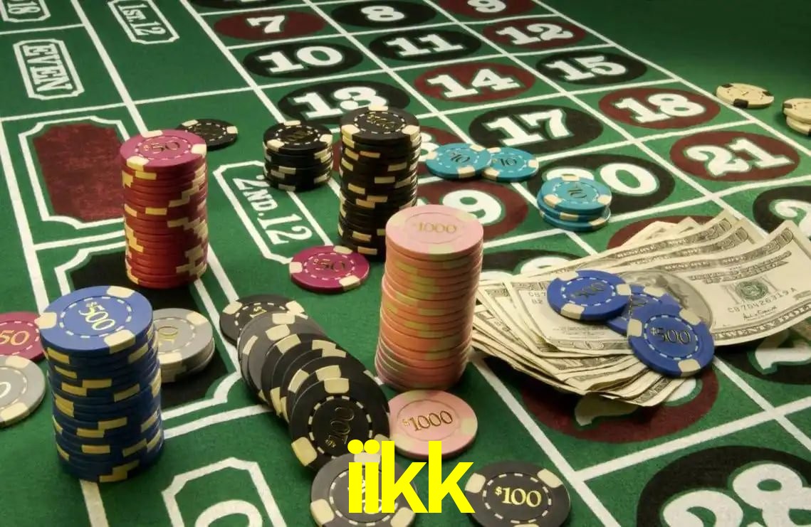 iikk: Jogos de Caça-Níqueis-Altas Recompensas, Roleta-Velocidade, Blackjack-Desafios Máximos